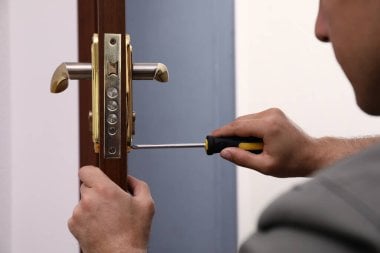 Residential Locksmith Queensborough