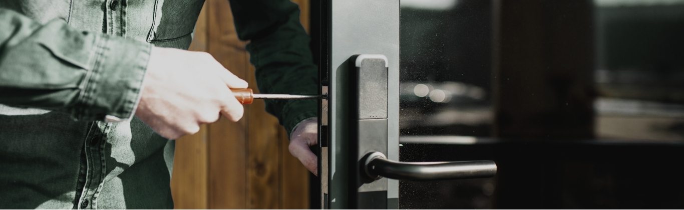 Commercial lock change service in Newton